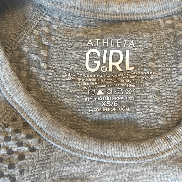 Athleta Girl short-sleeved Tee - Picture 3 of 4